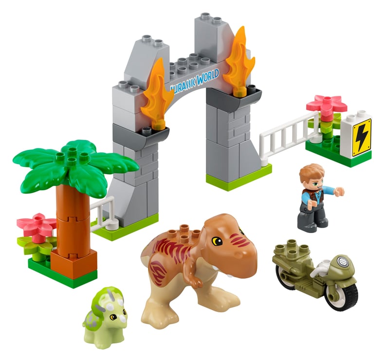 Lego Duplo Jurassic World T. rex and Triceratops Dinosaur Breakout Set