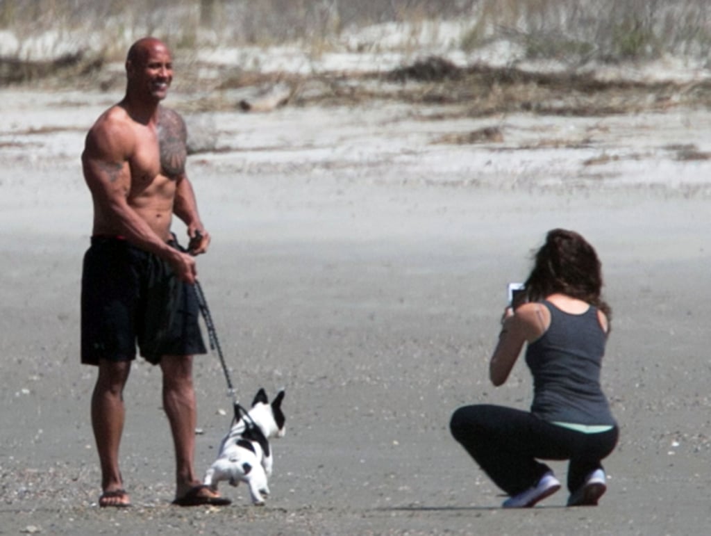 Dwayne Johnson Shirtless With Lauren Hashian Pictures 2016