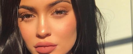 Kylie Jenner Wet Set Highlighter Fall 2017