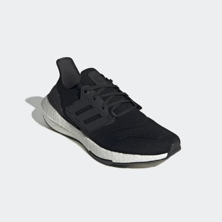 A Stylish Father's Day Gift: Adidas Men's Ultraboost 22 Running Shoe ...