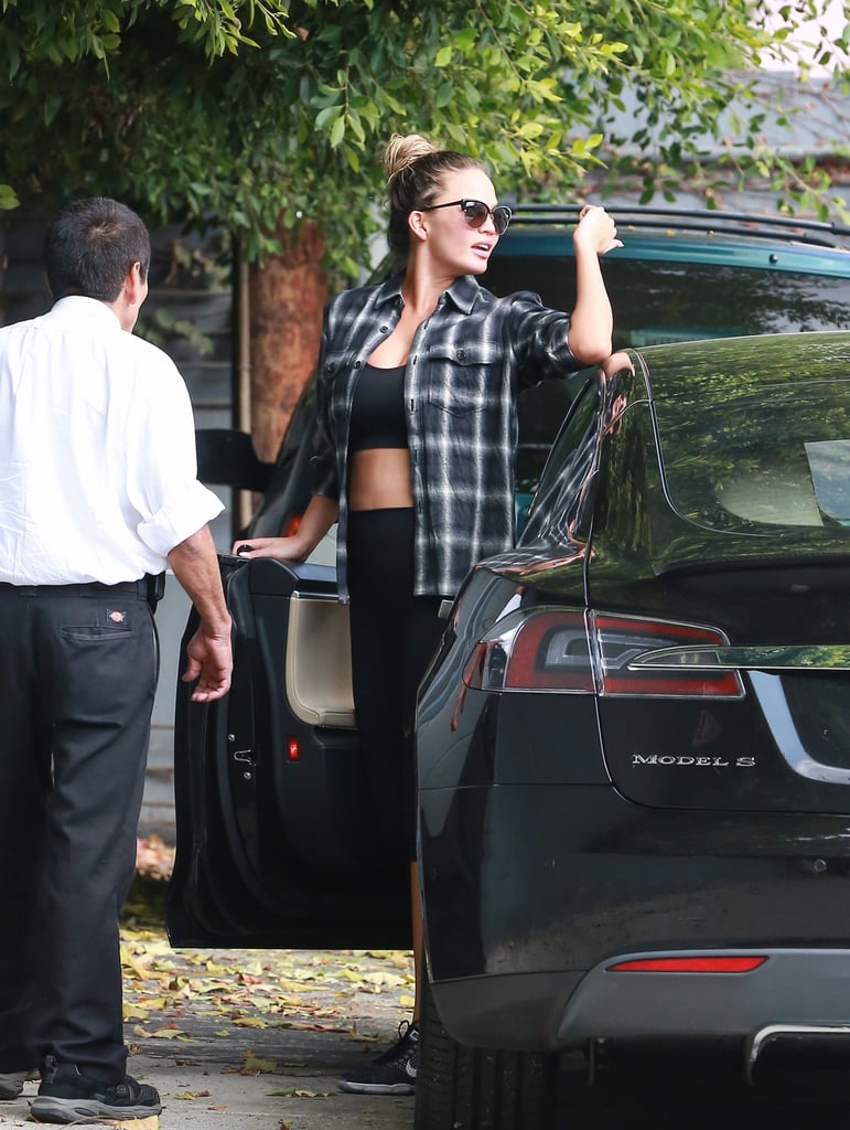 Chrissy Teigen Shows Baby Bump in LA November 2015