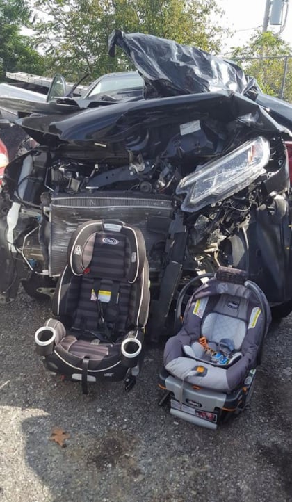 Mom's Photo Reminds Parents About Car Seat Safety | POPSUGAR Family