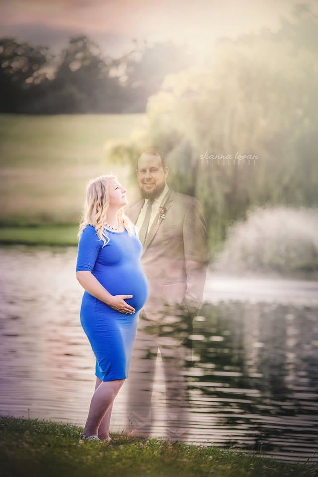 Expecting Mom Photoshops Late Husband Into Maternity Shoot