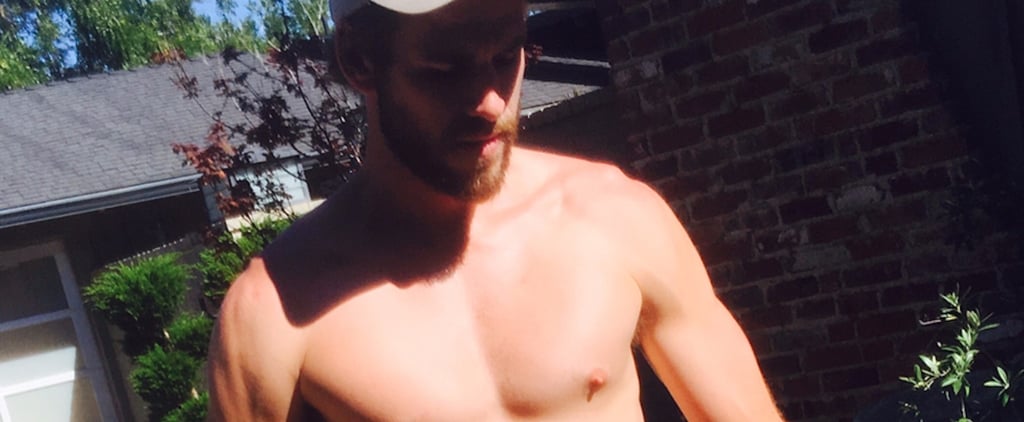 A Photo of Liam Hemsworth in a Banana Hammock Exists