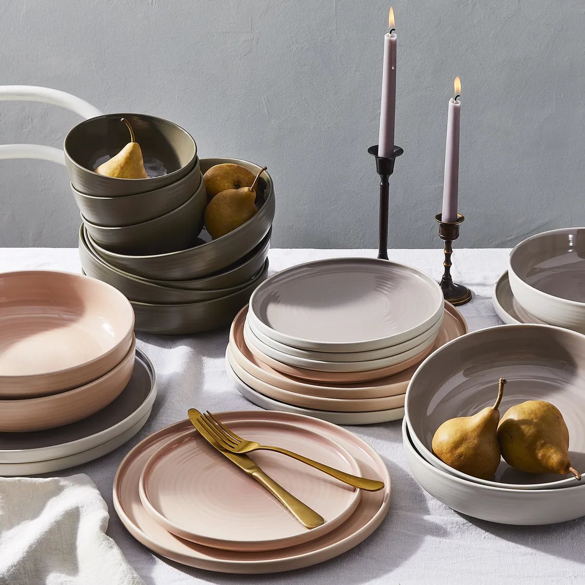 Porcelain Dinnerware Sets + Dining Sets
