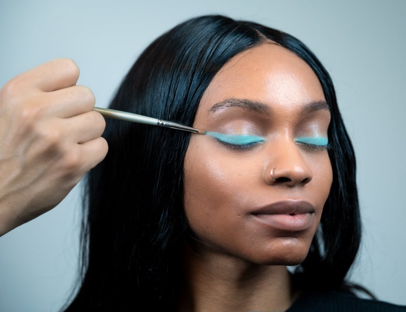 How to Do the Pastel Bright Liner Trend