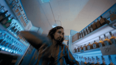b8d1d8483e8bef5f_giphy-17.gif