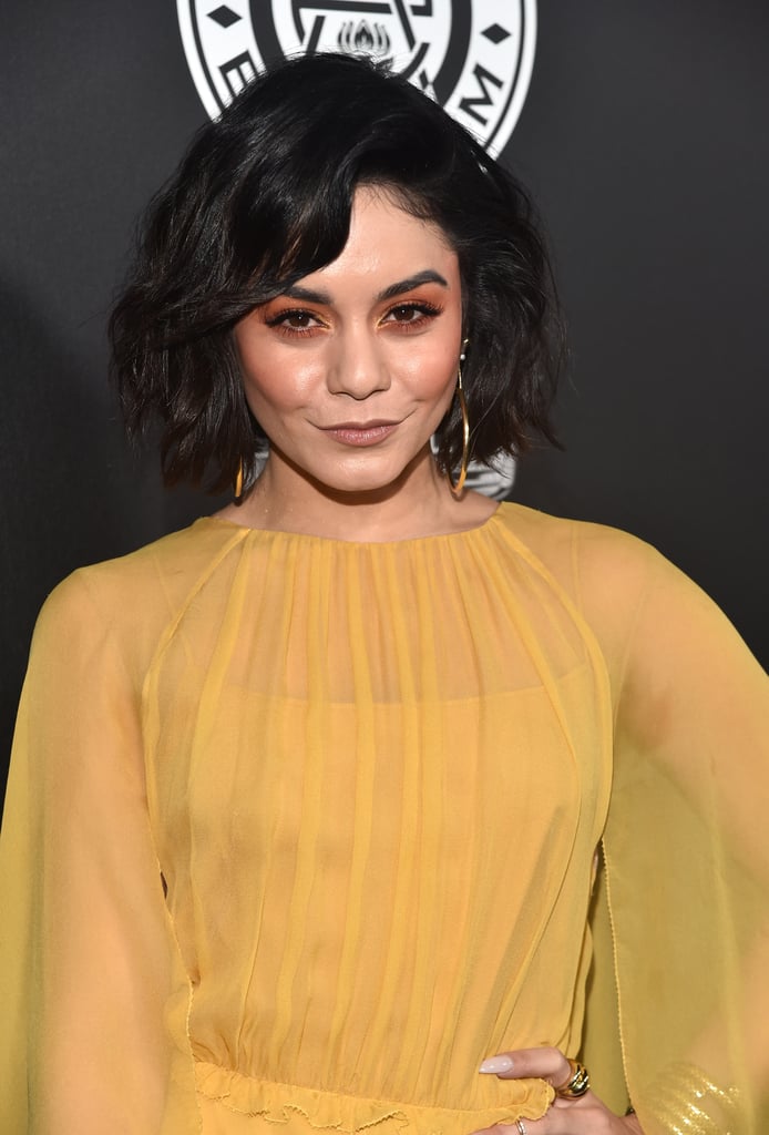 Vanessa Hudgens as Zoe