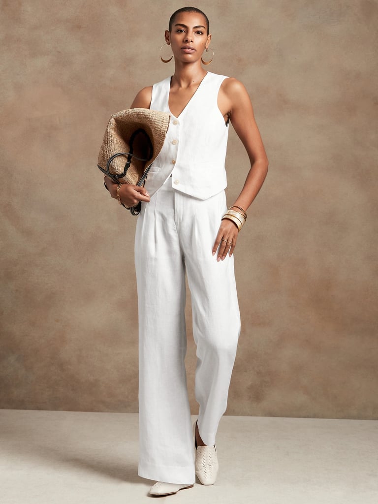 Coastal Grandmother Outfit Ideas: Banana Republic Castello Linen Pants