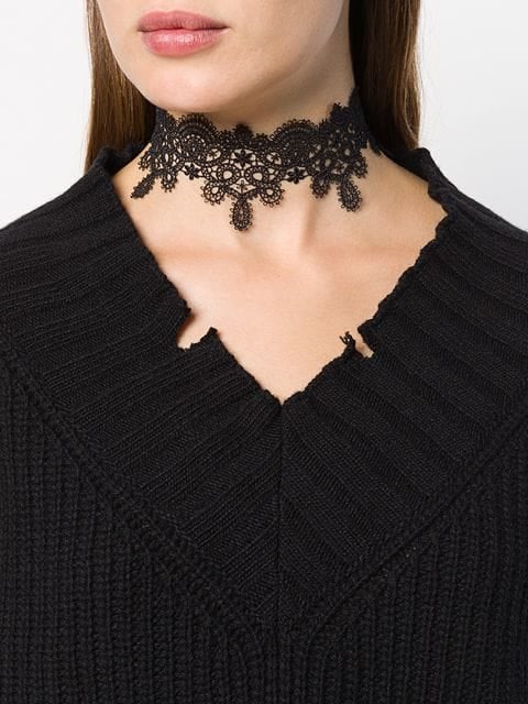 Manokhi Katherine Choker