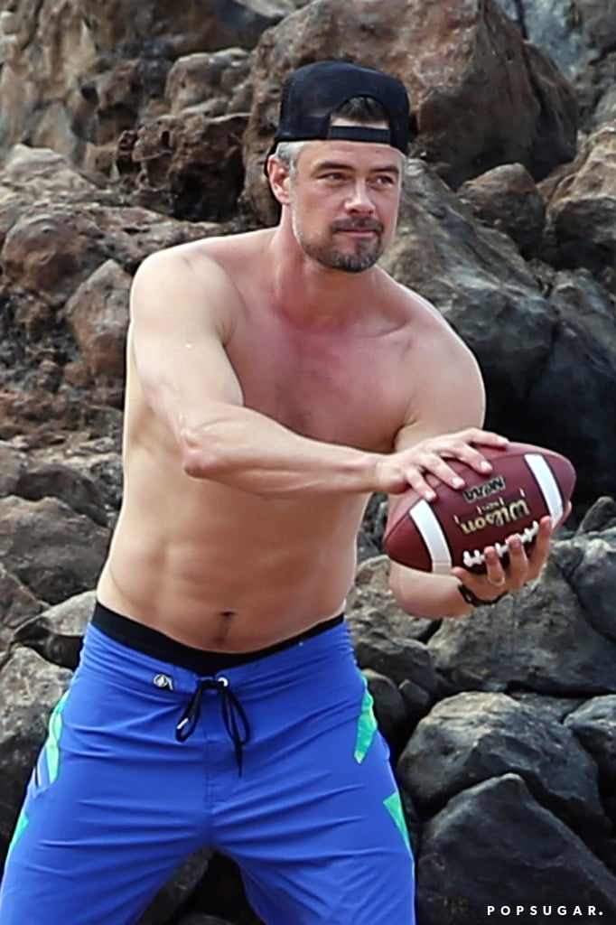 Fergie and Josh Duhamel on the Beach in Hawaii January 2017