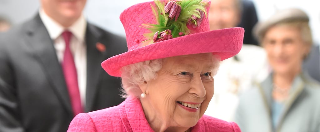 Queen Elizabeth Uses Her Purse to Communicate With Her Staff, and Our Minds Are Blown