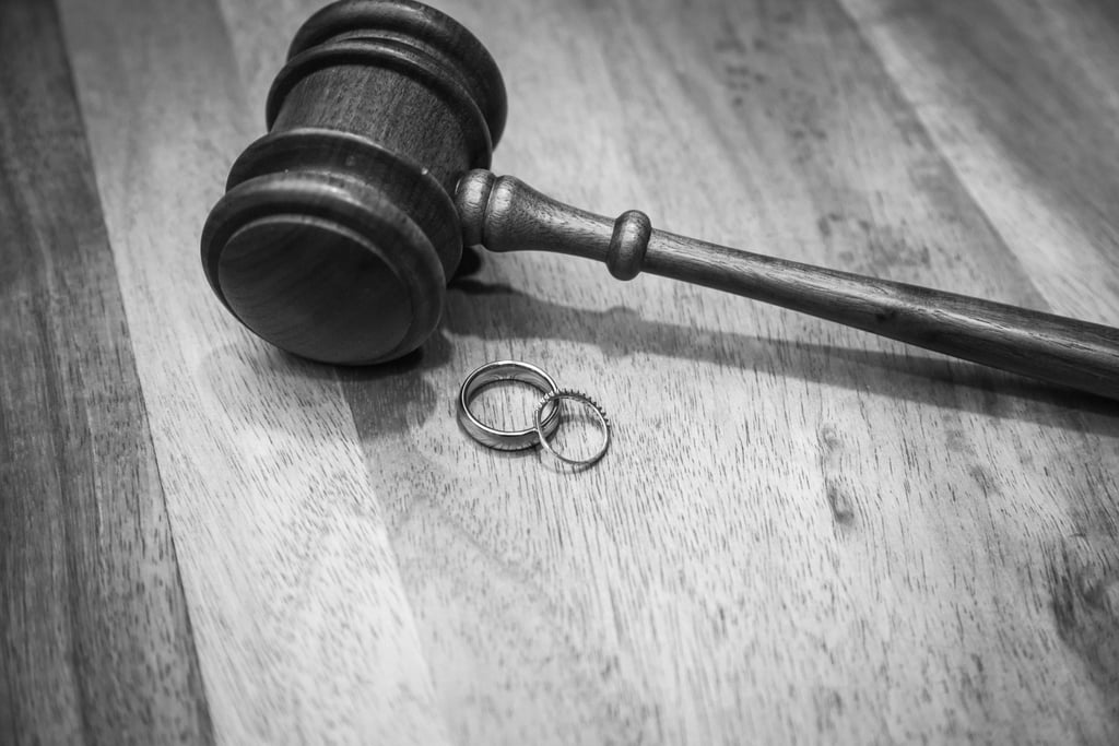 Courthouse Elopement in Maui