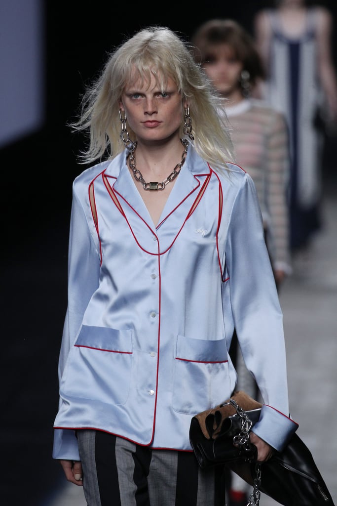 Model Hanne Gaby Odiele wearing Alexander Wang's chainlink earrings and necklace on the Spring '16 runway.