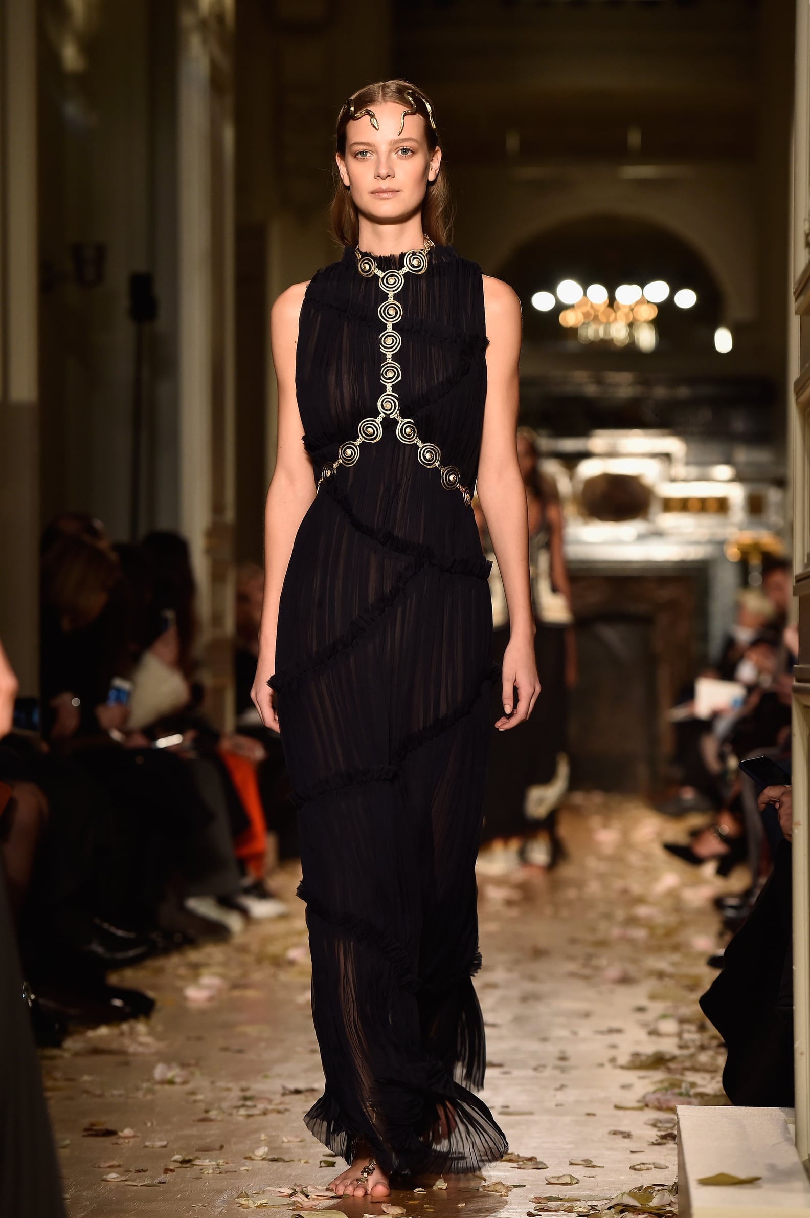 Valentino Couture Spring 2016 | POPSUGAR Fashion