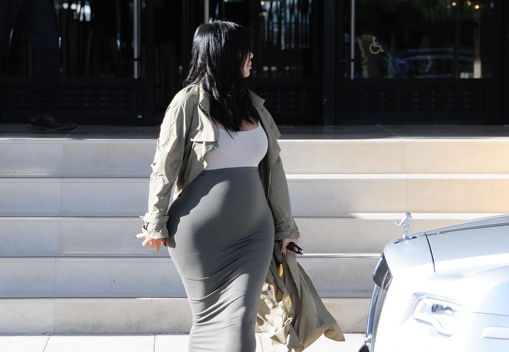Kim Kardashian Baby Bump LA Pictures August 2015