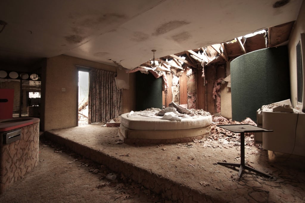 Abandoned Honeymoon Hotels