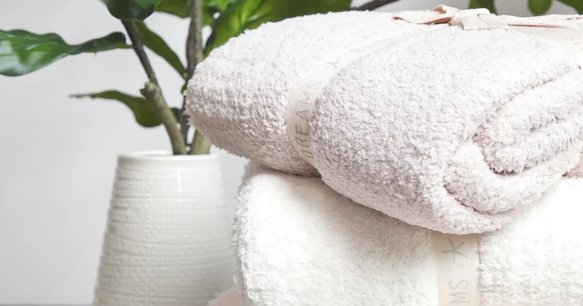 Best and Most Cozy Throw Blankets 2023 POPSUGAR Home