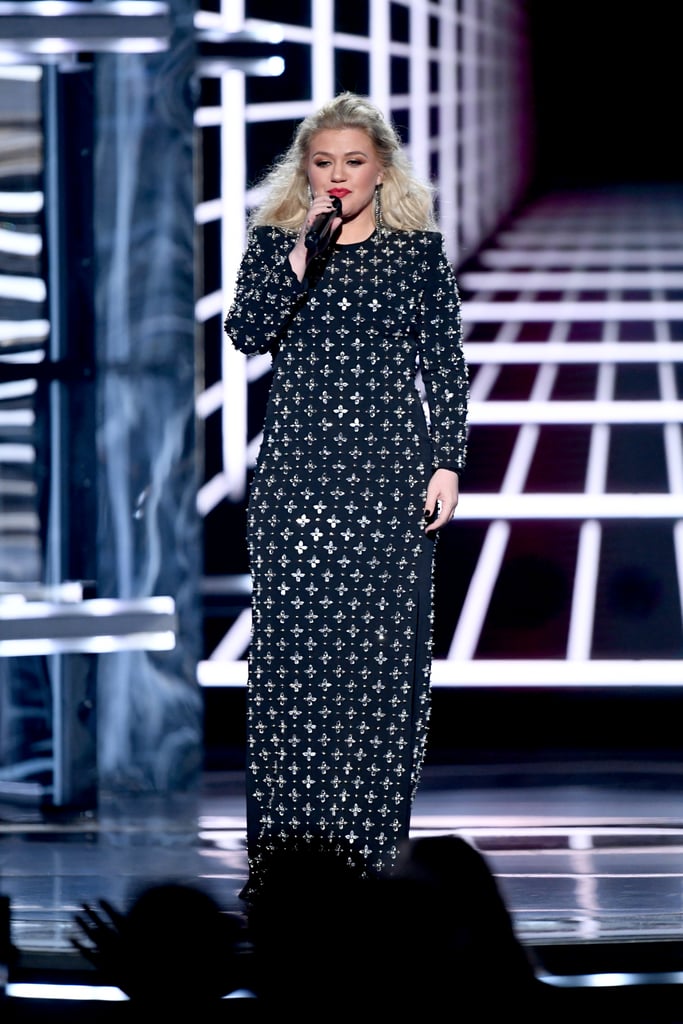 Kelly Clarkson at the 2019 Billboard Awards