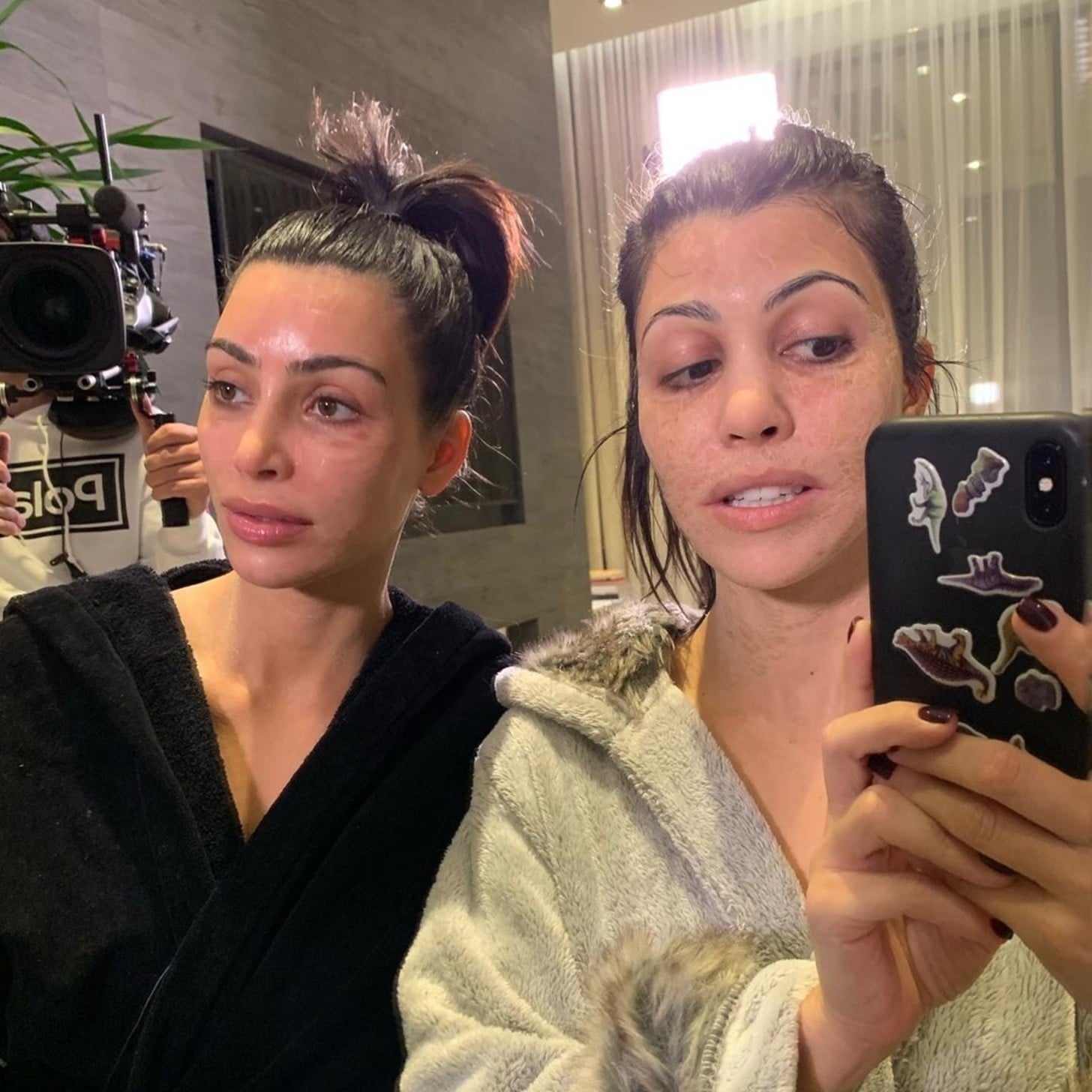Kim Kourtney Kardashian Using Hanacure Face Mask | POPSUGAR Beauty UK