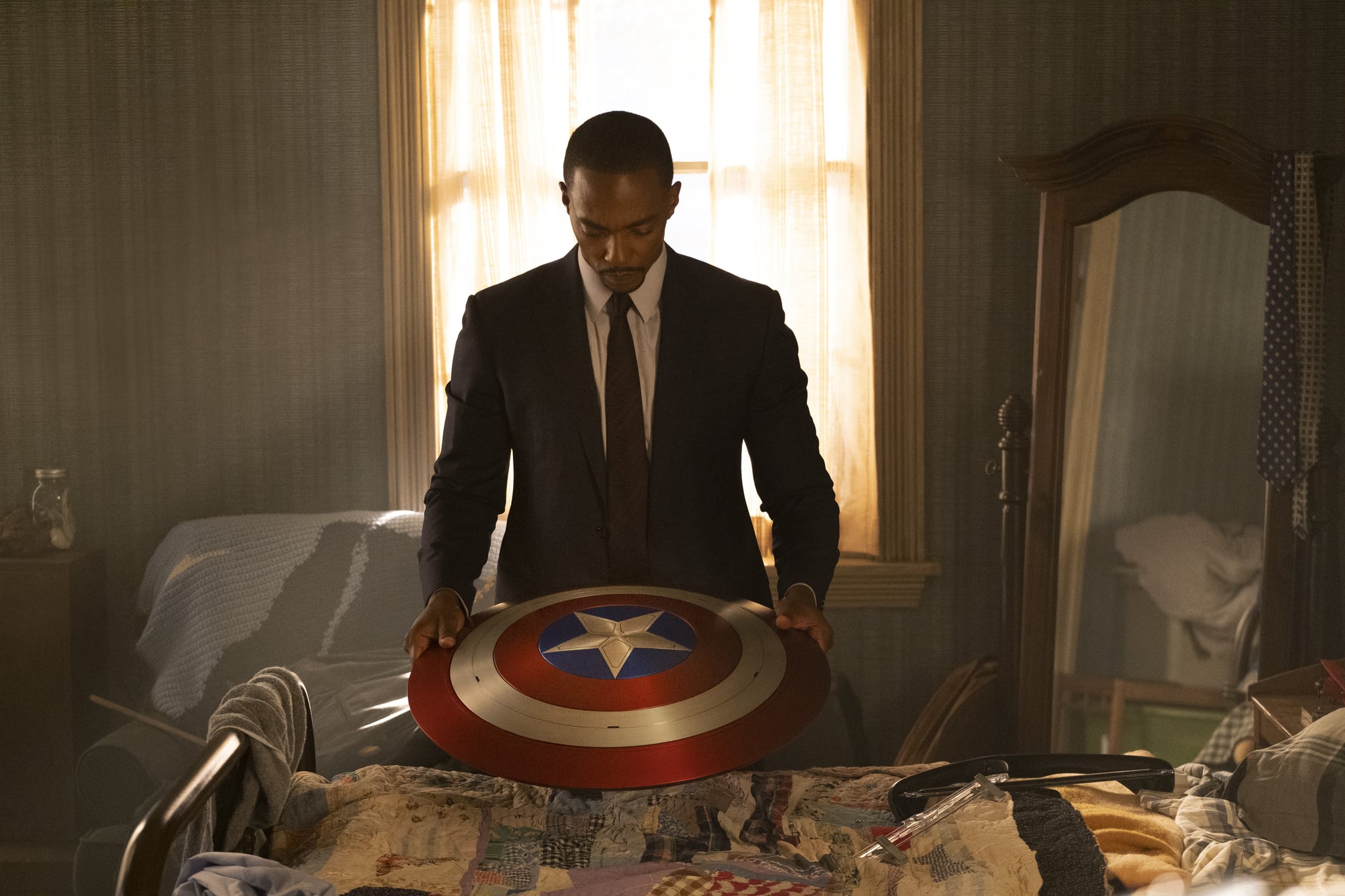 Falcon/Sam Wilson (Anthony Mackie) in Marvel Studios' THE FALCON AND THE WINTER SOLDIER exclusively on Disney+. Photo by Chuck Zlotnick. ©Marvel Studios 2020. All Rights Reserved.
