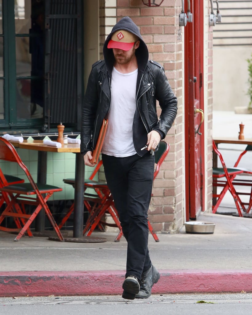 Ryan Gosling With Daughter's Name on His Hand | Pictures