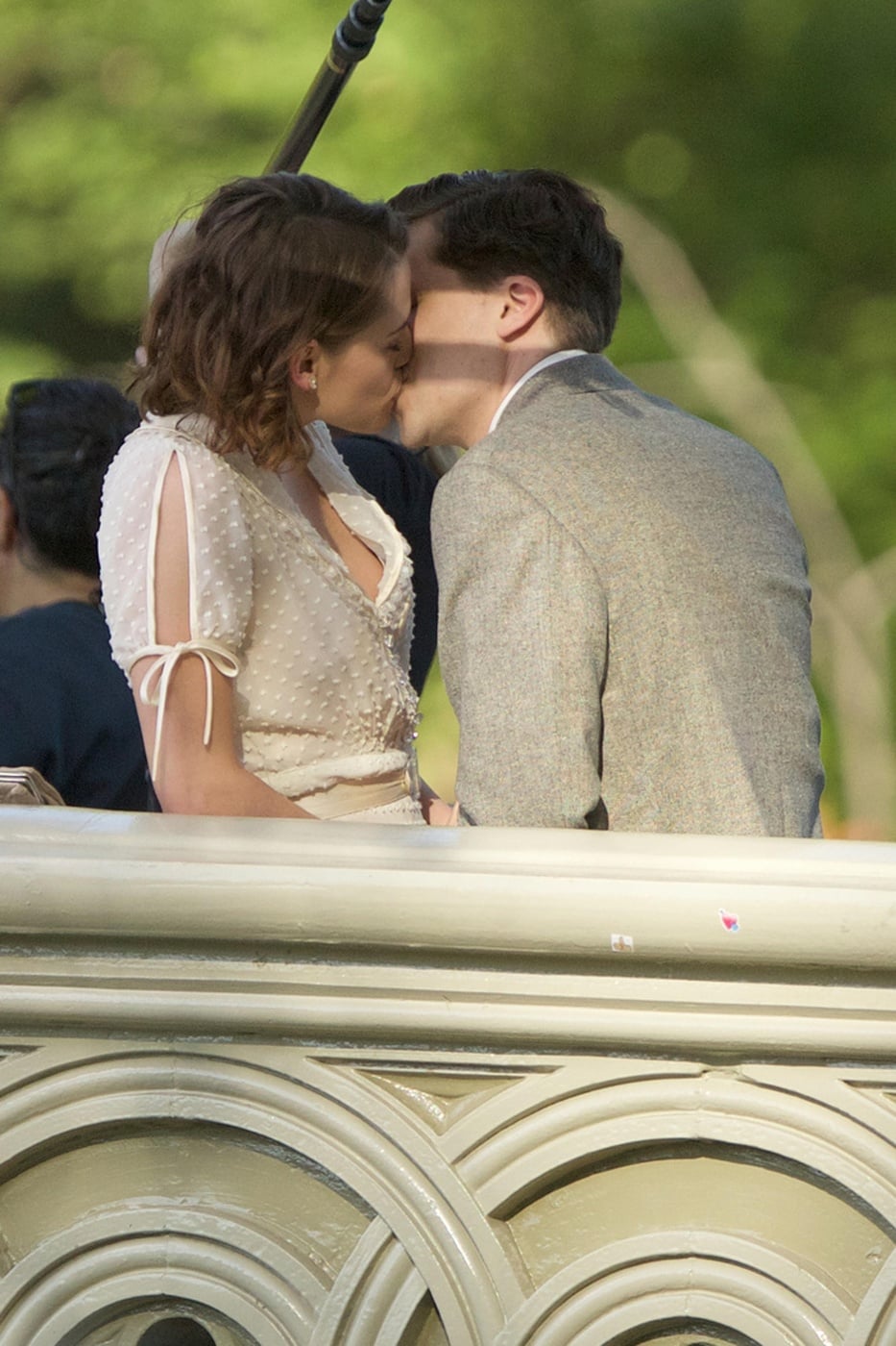 Kristen Stewart And Jesse Eisenberg On Woody Allen Movie Set Popsugar Entertainment Jesse eisenberg, kristen stewart, connie britton, john leguizamo. kristen stewart and jesse eisenberg on