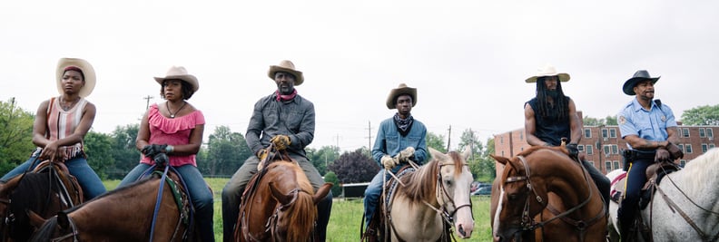 CONCRETE COWBOY, from left: Ivannah-Mercedes, Lorraine Toussaint, Idris Elba, Caleb McLaughlin, Jamil Prattis, Method Man, 2020.  ph: Jessica Kourkounis / Netflix / Courtesy Everett Collection