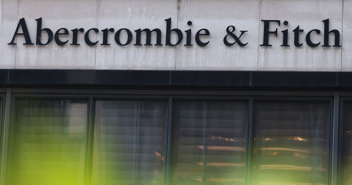 How Abercrombie & Fitch’s Tradition Impacted Black Customers