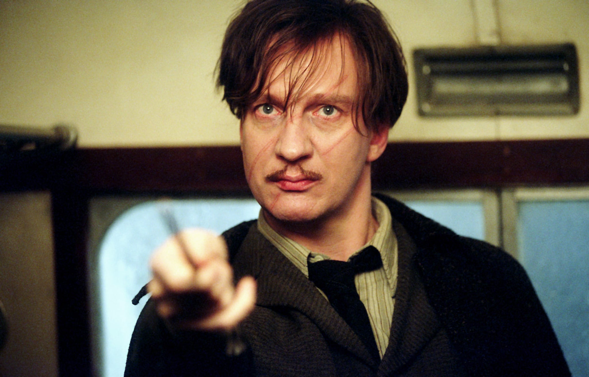 HARRY POTTER AND THE PRISONER OF AZKABAN, David Thewlis, 2004, (c) Warner Brothers/courtesy Everett Collection