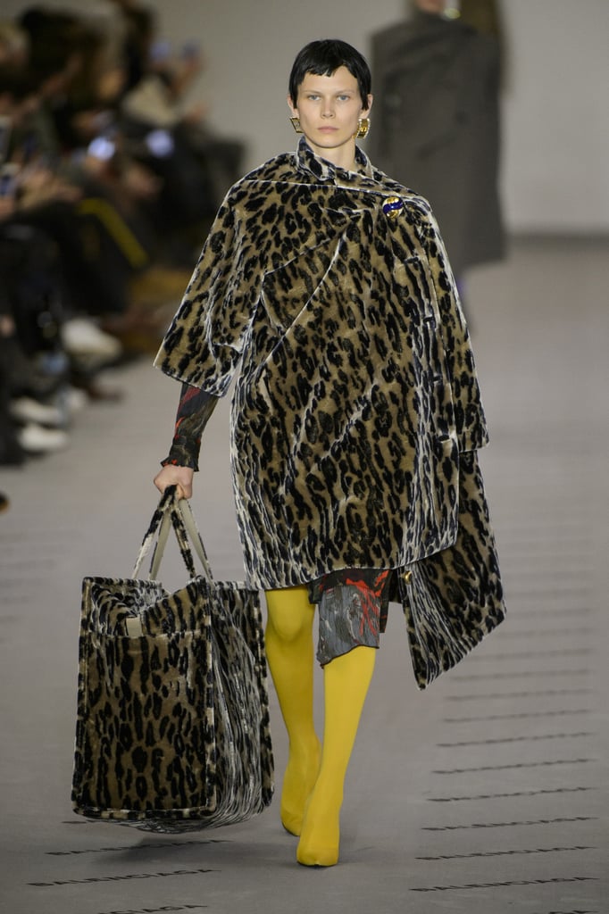 Balenciaga Fall 2017 Runway