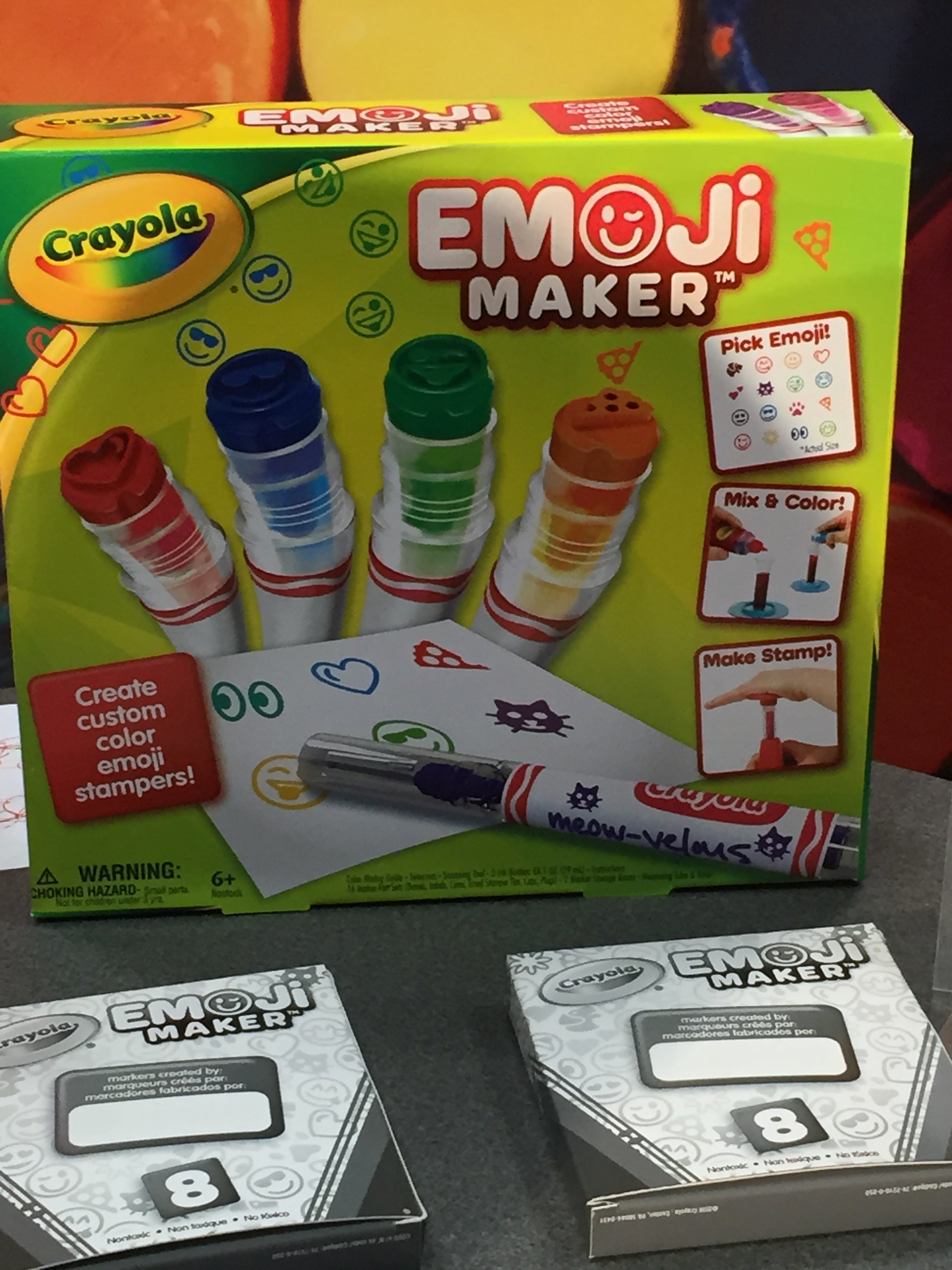 Crayola Emoji Marker Maker Play Kit  DIY Fun & Easy Make Your Own Emoji  Marker Stamps! 