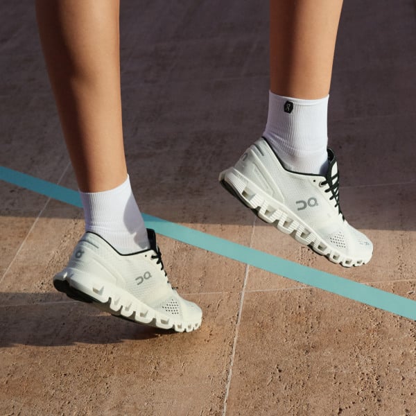 Best Lightweight Sneakers From On