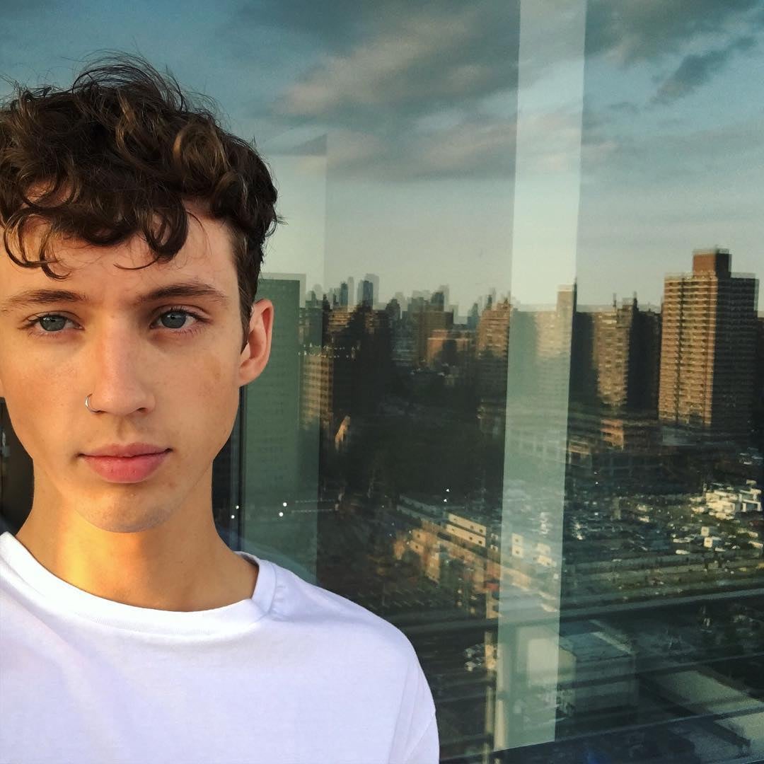 Troye Sivan Pokemon Go Team Popsugar Tech Do you know everything about troye sivan? troye sivan pokemon go team popsugar tech