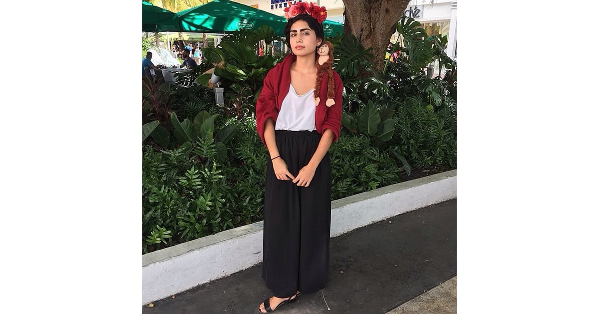Frida Kahlo | Cheap Halloween Costumes For People in Their 20s