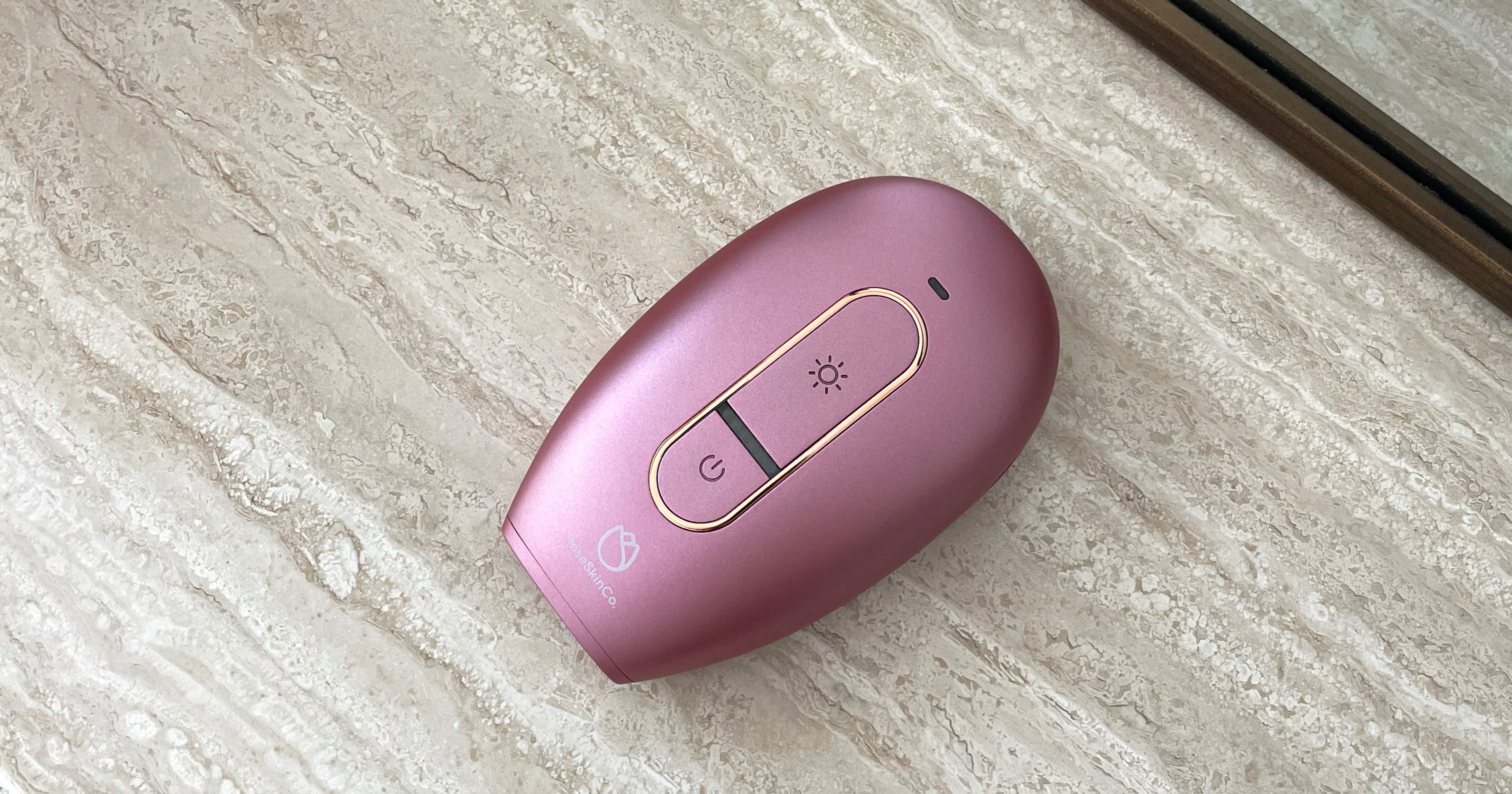 RoseSkinCo Lumi IPL Hair Removal Handset Review: With Photos