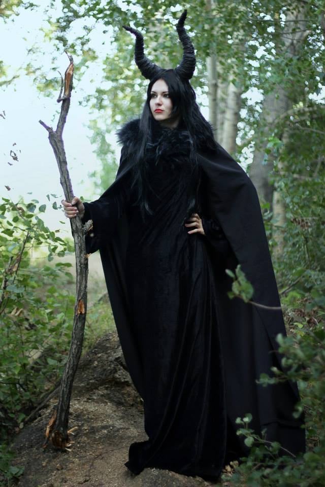 Maleficent Sleeping Beauty Disney Villain Halloween Costumes Popsugar Love And Sex Photo 20 4692