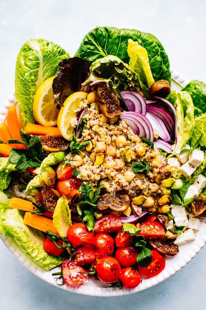 Moroccan Style Salad with Chickpeas and Quinoa | Vegetarian Work Lunch