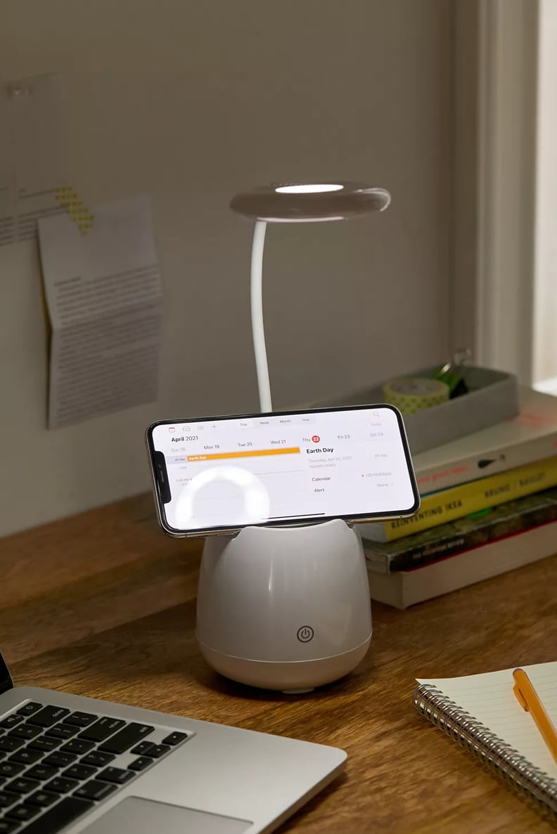 A Desktop Companion: Desk Lamp Bluetooth Speaker