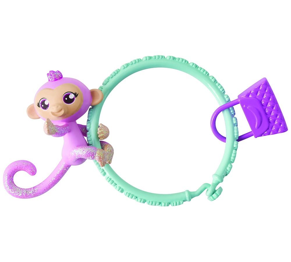 What Are Mini Fingerlings? POPSUGAR Family Photo 4