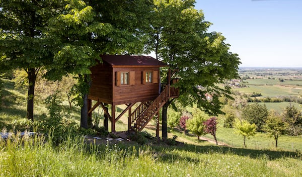 <a href="https://www.airbnb.com/rooms/880308"><b>4. Aroma(n)tica Treehouse - San Salvatore Monferrato, Italy</b></a>