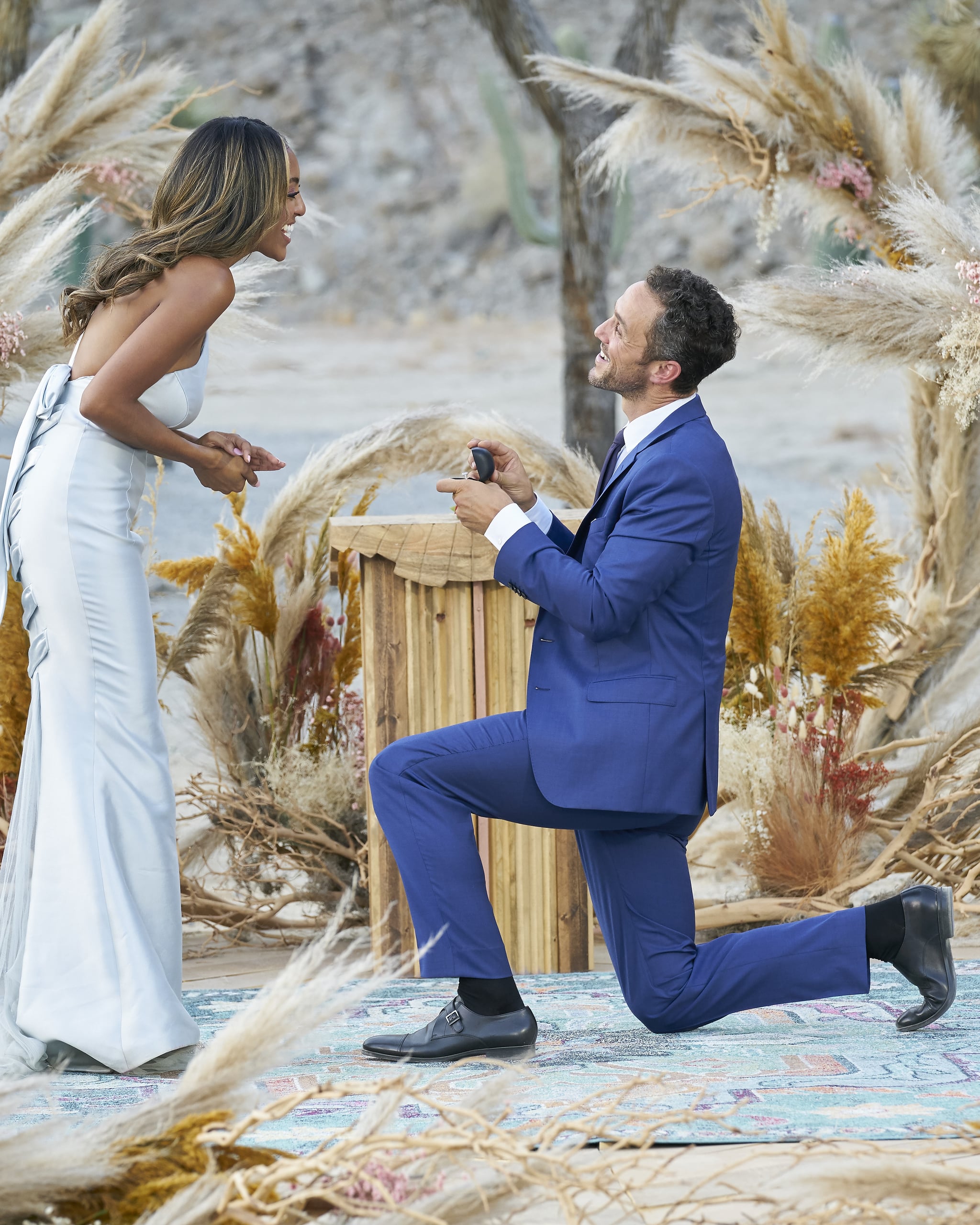 Fashion Shopping Style Whoa Tayshia Adams S Engagement Ring From Zac Clark Has Over 90 Diamonds On It Popsugar Fashion Photo 5