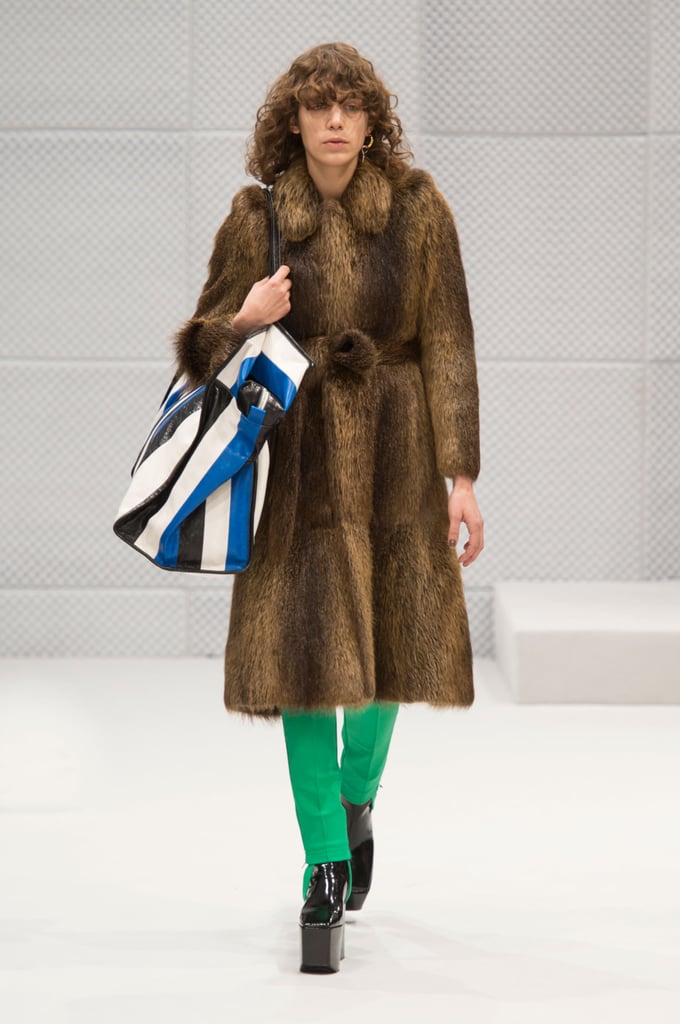 Balenciaga Fall 2016 Runway