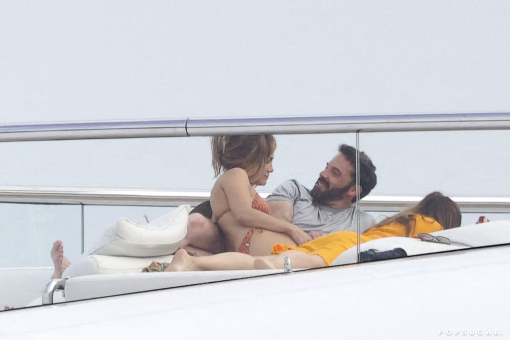Jennifer Lopez and Ben Affleck Recreate Jenny From the Block