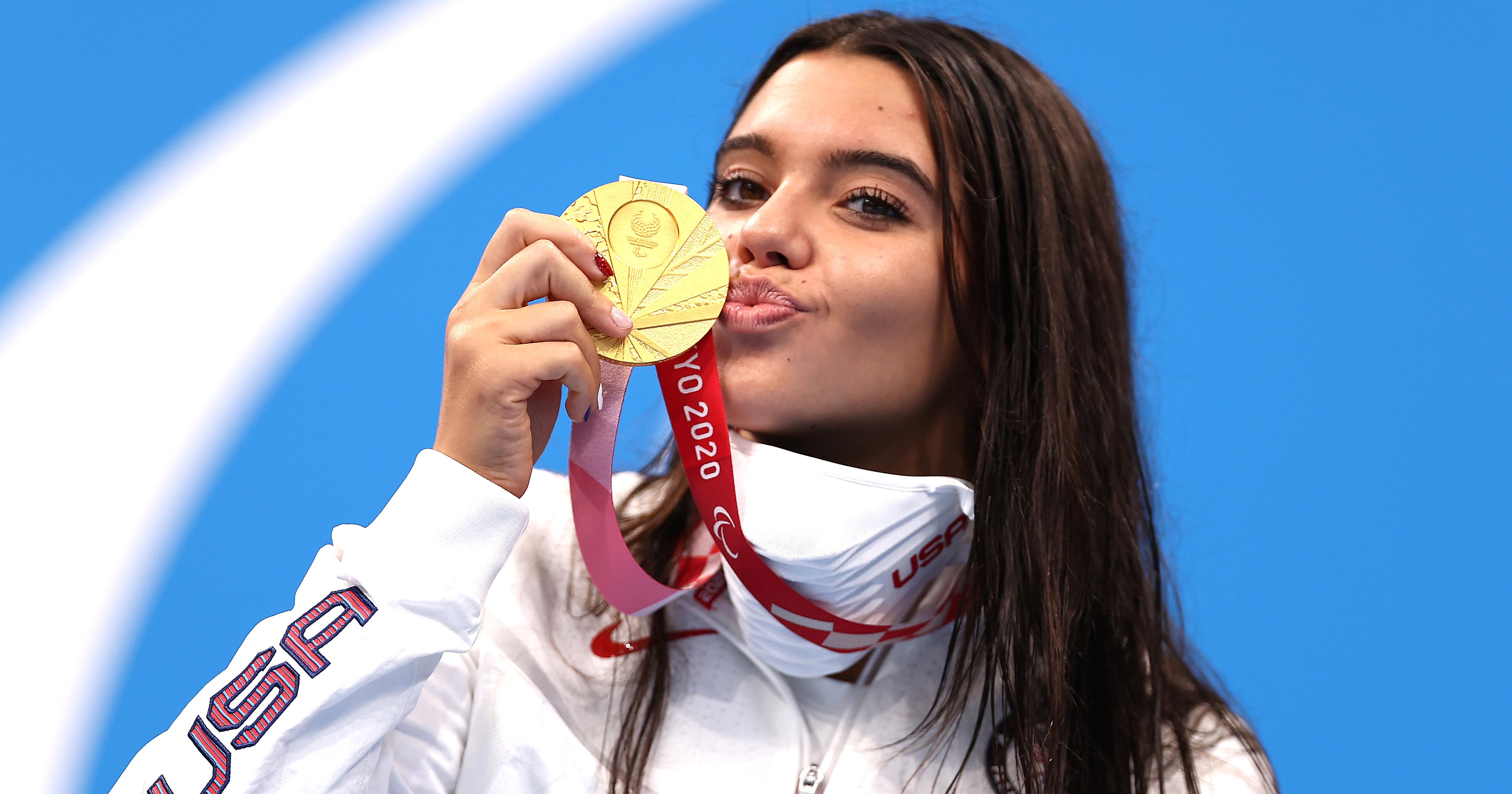 Paralympic Swimmer Anastasia Pagonis's Bubbly TikToks | PS Fitness