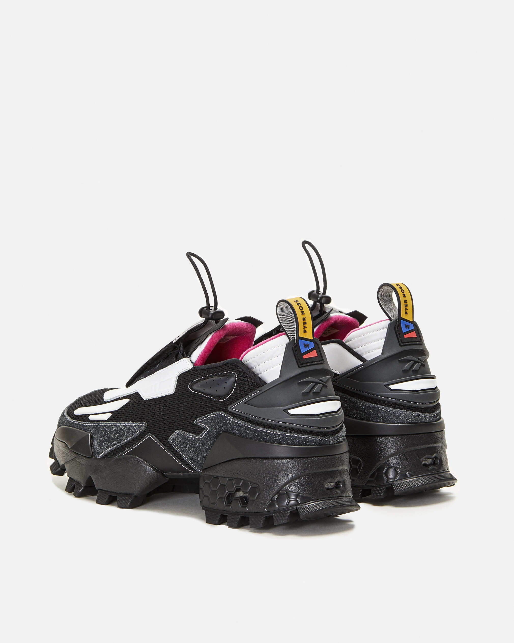 Reebok pyer 2025 moss shoes