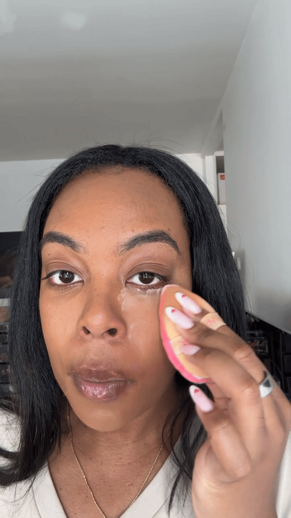 huda beauty peach powder review