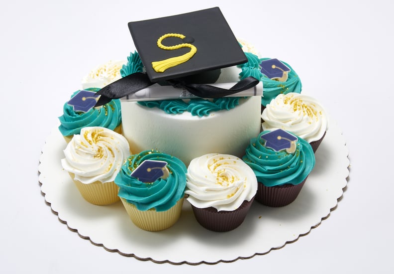Graduation "Five Dimes" Cake (5-Inch Cake With 10 Cupcakes)