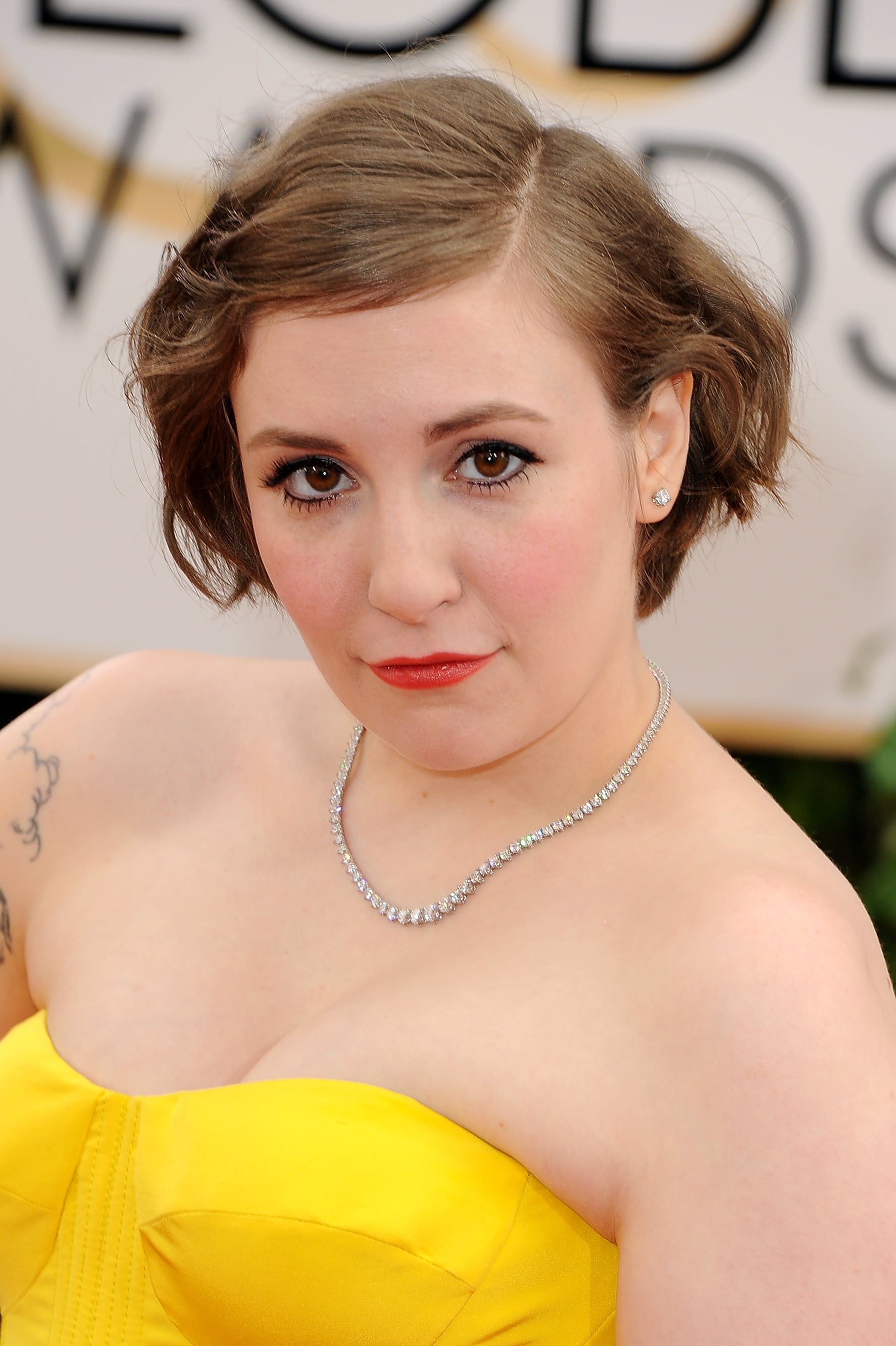 Lena Dunham Was Spring Ready With Rosy Cheeks And Red Hot Lips Golden Globes Beauty Breakdown 360 Degrees Of Glamour Popsugar Beauty Photo 49 Say you'll see me again. lena dunham was spring ready with rosy