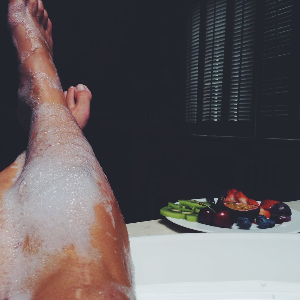 Is It Ever OK to Eat in the Bathroom?